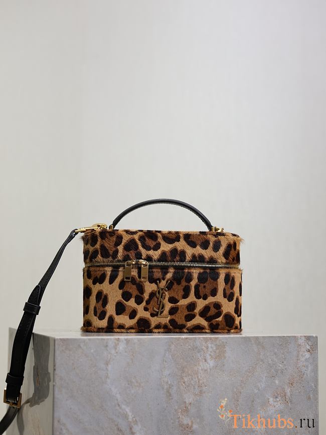 YSL Vanity Bag in Leopard-Print Calf Hair 18x11x6cm - 1