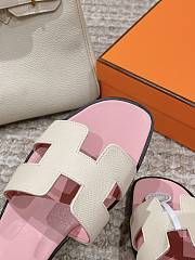 Hermes Oran Pink Cream Slides - 3