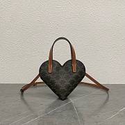 Celine Teen Coeur Triomphe Canvas 19x15x8cm - 1
