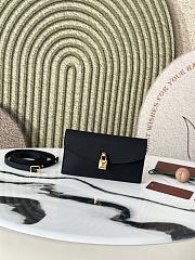 Loro Piana Extra Pochette Calfskin Black 18x10x2.5cm - 1