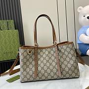 Gucci Emblem Medium Tote Bag 31x18.5x11.5cm - 1