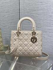 Dior Medium Lady Bag Cream Gold 24cm - 1