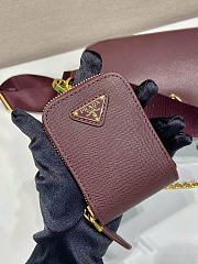 Prada Re-Edition 2005 Saffiano Bag Burgundy 22x18x6cm - 4