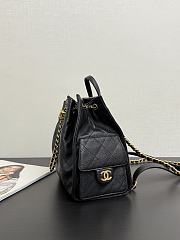 Chanel 25 Backpack Black Caviar Gold 23x23x14cm - 3