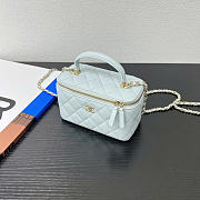 Chanel Handle Vanity Case Blue Bag 17x10x8cm - 3