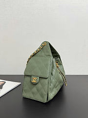 Chanel 25 Small Handbag Green Calfskin Gold 30x26x14cm - 4