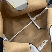 Gucci Softbit Medium Top Handle Bag White 27.5x21x16cm - 2