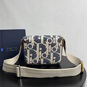 Dior Saddle Messenger Bag Blue and Beige Raffia-Effect 24x16.5x5.5cm - 4