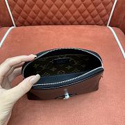 Louis Vuitton LV Cosmetic Pouch Black 19x12x6cm - 4