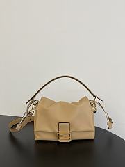 Fendi Mamma Baguette Medium Light Tan Leather Bag 26.5x18x8.5cm - 1