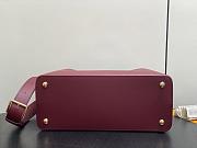 Louis Vuitton LV Capucines GM Souple Rust Red 38 x 23 x 16 cm - 4