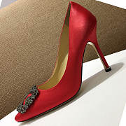 Manolo Blahnik Hangisi Red Satin Pumps 1.5cm, 6.5cm, 9.5cm - 1