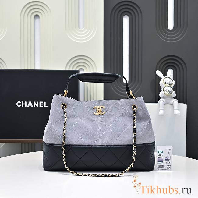 Chanel 25A Hobo Bag Grey Suede Black 35x24x12cm - 1