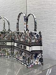 Dior Lucky Medium Dior Book Tote Multicolor Flowers 36cm - 3