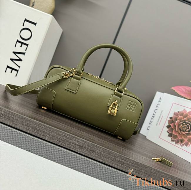 Loewe Amazona 23 Cropped Bag in Nappa Calfskin size 23cm - 1
