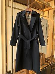  Burberry Heritage Trench Coat black - 1