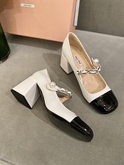 Miu Miu patent leather Mary Jane pumps white and black high 6.5cm - 3