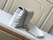 Louis Vuitton New Wave Chain Bag 24x14x9cm - 6