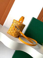 Goyard Muse Mini Vanity Case in yellow  size 16cm - 6