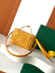 Goyard Muse Mini Vanity Case in yellow  size 16cm - 5