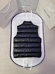Moncler Enfant padded logo-patch detail gilet in black - 4