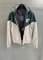  Louis Vuitton Graphic Leather Mix Tracktop in dark green and beige 1AIJX2 - 5