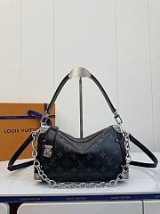 LV MM East West Side Trunk Bag M26226 28x15x7 cm - 1