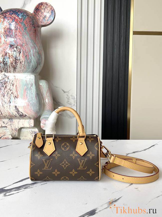 LV Nano Speedy Bag 16x10x7.5 cm - 1