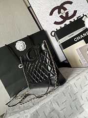 Chanel 31 Mini Shopping Bag Black bag 22x23x5.5cm - 3