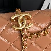 Chanel Flap bag Shiny Lambskin & Gold Plated Metal Light brown 20×13×7cm - 5