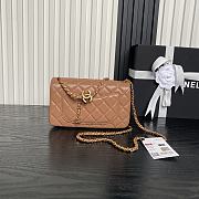 Chanel Flap bag Shiny Lambskin & Gold Plated Metal Light brown 20×13×7cm - 4