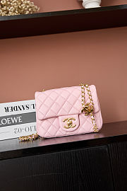 Chanel Mini flap bag Shiny Lambskin & Gold Plated Metal Light pink 13×18×7cm - 1