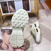 Gucci Rhyton sneakers with a Gucci vintage logo - 3