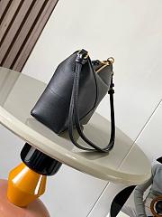 Loewe Puzzle Fold leather pouch shoulder bag in a black color 23x6.5x15.5cm - 3