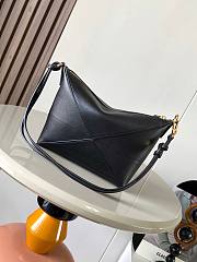 Loewe Puzzle Fold leather pouch shoulder bag in a black color 23x6.5x15.5cm - 2