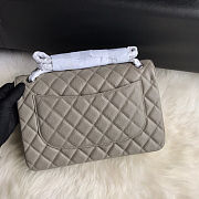 Chanel Classic Double Flap bag in a grey or taupe caviar leather 30cm - 5