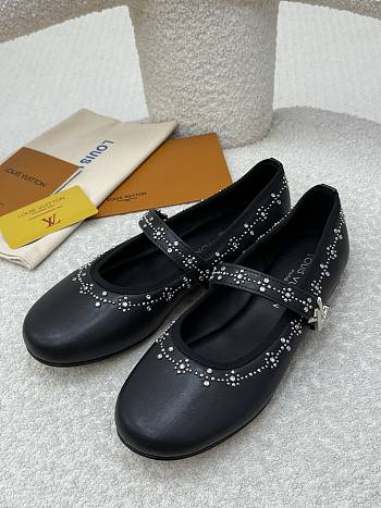 Louis Vuitton Romy Flat Ballerina in black lambskin leather
