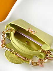 Louis Vuiiton Capucines Chain Taurillon Leather 27x18.x9 cm - 5