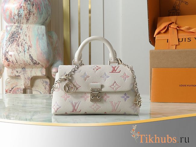 Louis Vuitton Nano Madeleine bag M25596 21x12.5x 6 cm - 1