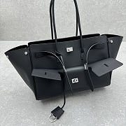 Balenciaga Bel Air Carry All tote bag in black leather 30x29x16cm - 2