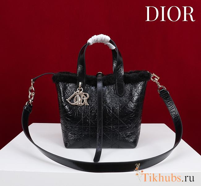 Dior Medium Toujours bag in Macrocannage calfskin 18.5x18.5x12 cm - 1