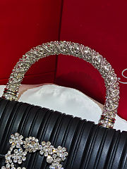 Roger Vivier Jewel Efflorescence Mini Black 19x13x4.5 cm - 5