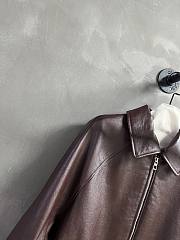 Loewe brown leather bomber jacket with a drawstring hem - 6