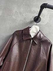 Loewe brown leather bomber jacket with a drawstring hem - 4