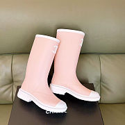 Chanel rubber rain boots in a light pink - 3