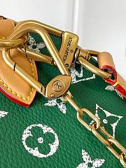 Louis Vuitton Calfskin Monogram Speedy P9 Bandouliere 25 in green M24423 25x15x15 cm - 2
