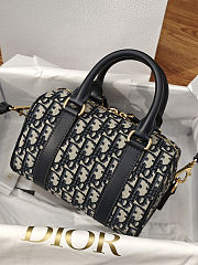 Dior Groove 20 bag in the Dior Oblique jacquard pattern 20.5 x 13.5 x 12 cm - 3