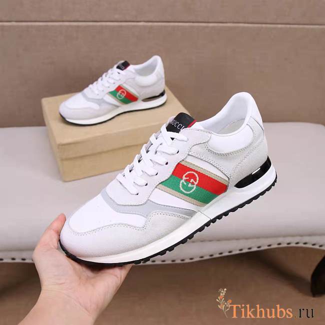 Gucci chunky sneaker with the signature green and red - 1