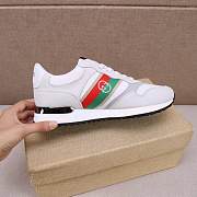 Gucci chunky sneaker with the signature green and red - 2