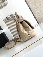 Chanel Mini Coco Handle bag in beige caviar leather with light gold hardware size 19 cm - 4